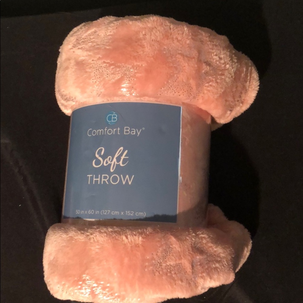 Comfort Bay Soft Throw